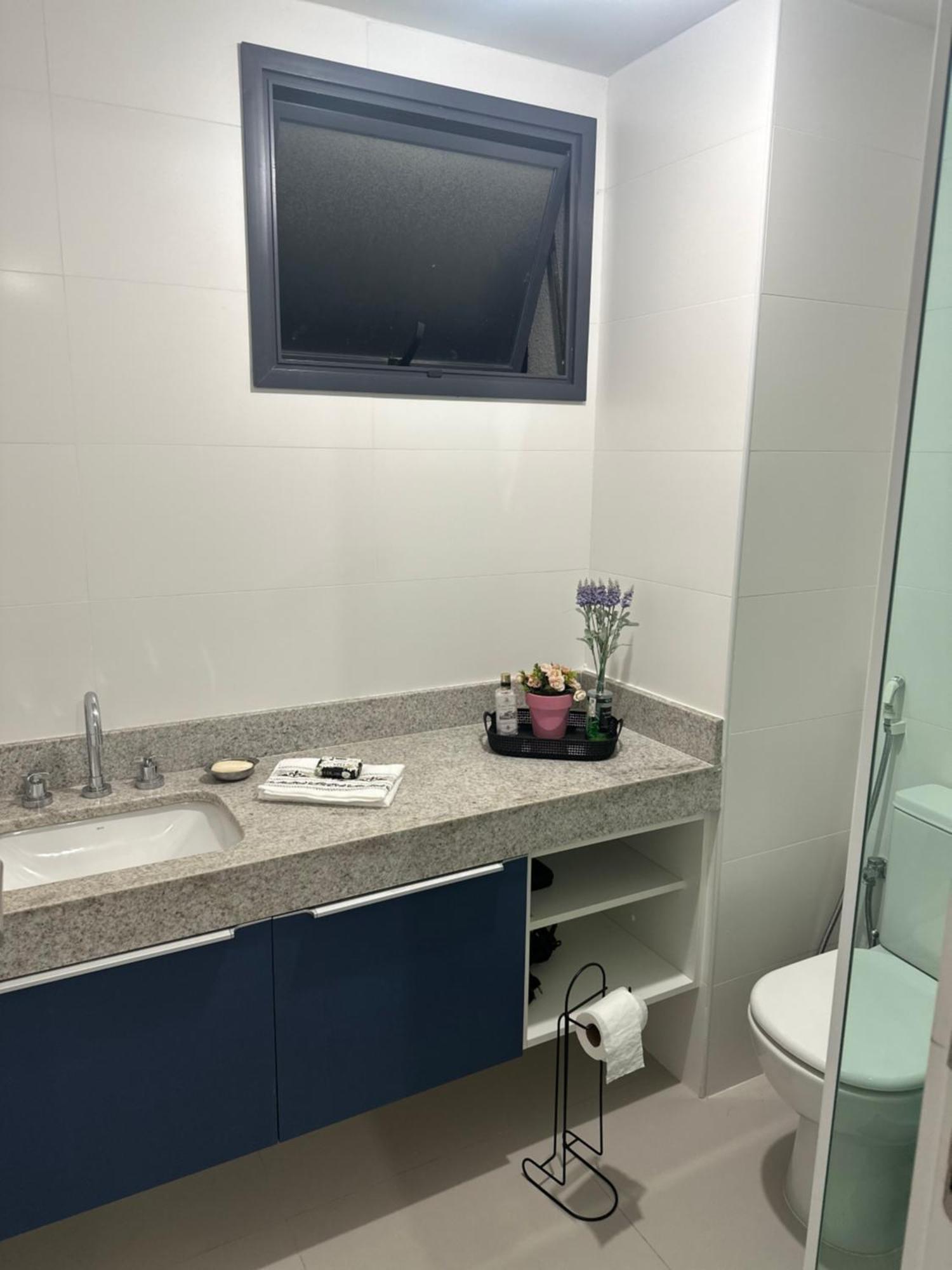 Apartamento No Flamengo, Andar Alto, Super Ventilado, Proximo A Com Varanda Espacosa E Incrivel Vista Do Cristo Redentor Appartement *